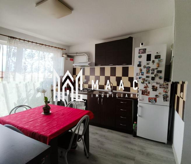 Apartament cu 4 camere decomandat, mobilat în Terezian