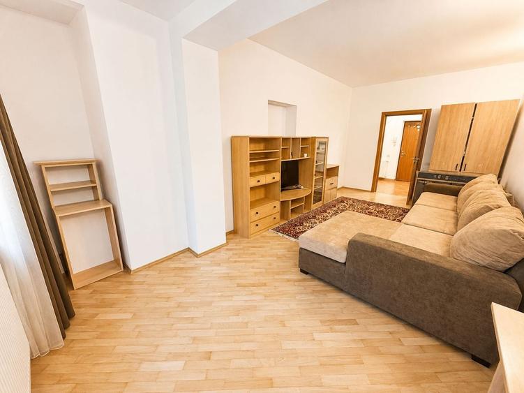 Apartament cu 2 camere decomandat în Floreasca