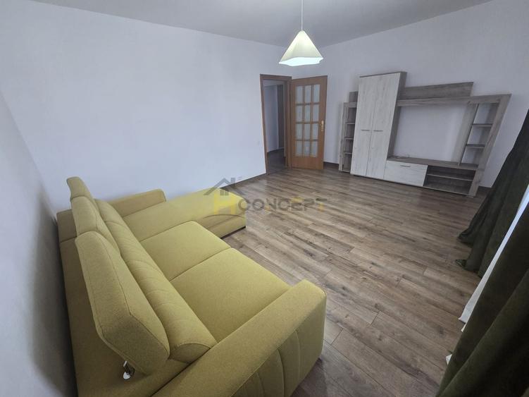 Apartament cu 3 camere decomandat în Vitan Mall