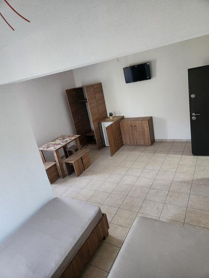 Casă cu 4 camere în Lumina