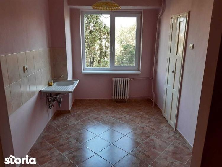 Apartament cu 2 camere decomandat în Calea Aradului