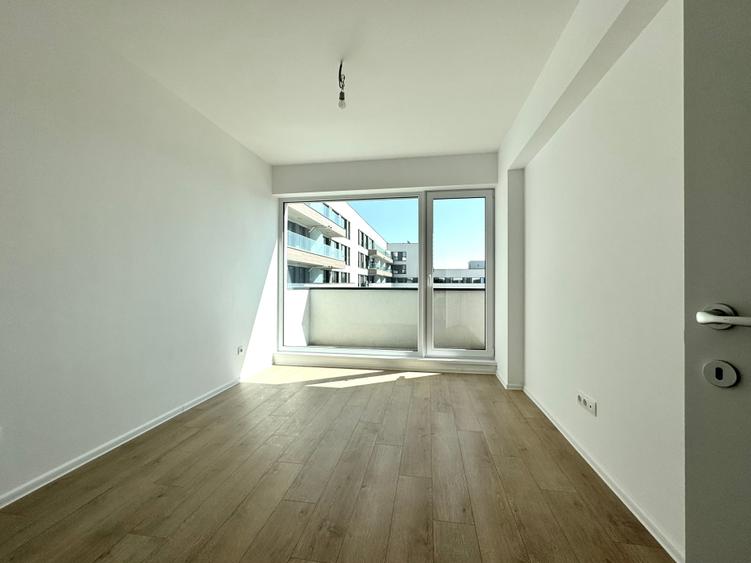 Apartament cu 2 camere decomandat în Străulești