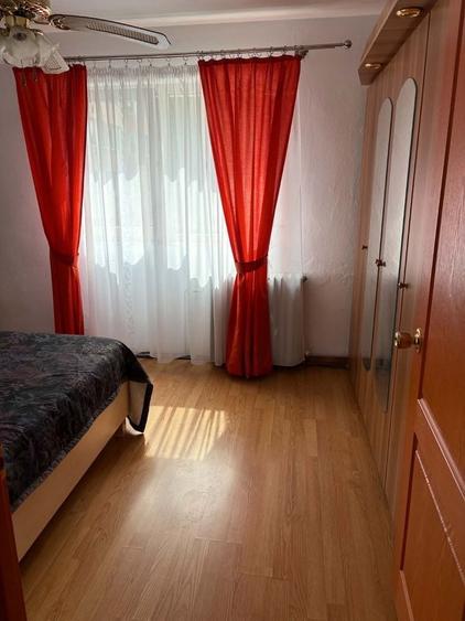 Apartament cu 4 camere în Central