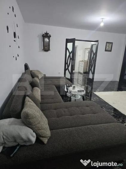 Casă cu 4 camere cu Teren 1500 Mp în Central