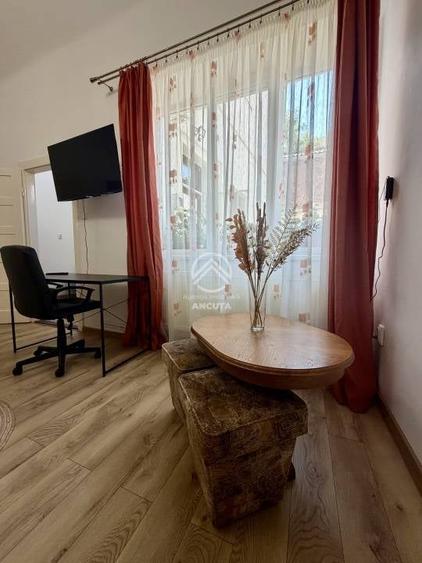 Apartament cu 2 camere decomandat în Central