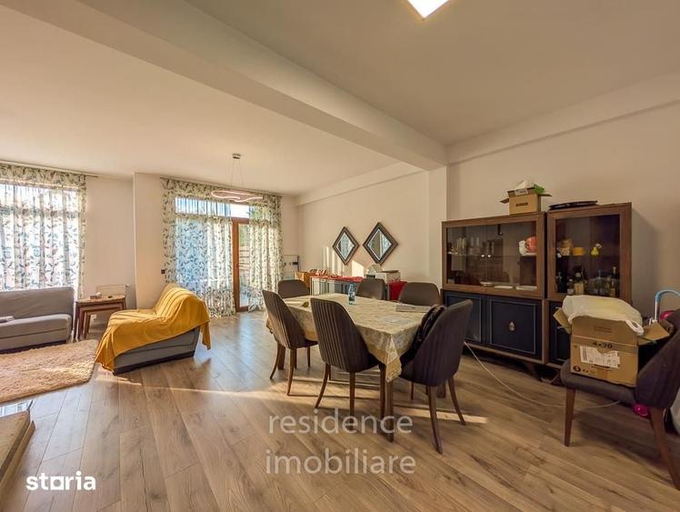 Casă cu 4 camere cu Teren 360 Mp în Borhanci