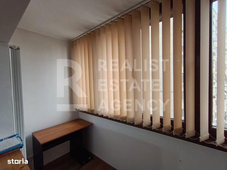 Apartament cu 2 camere, mobilat în Polonă