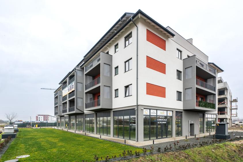 Spațiu comercial, de 120 mp, în Mehala