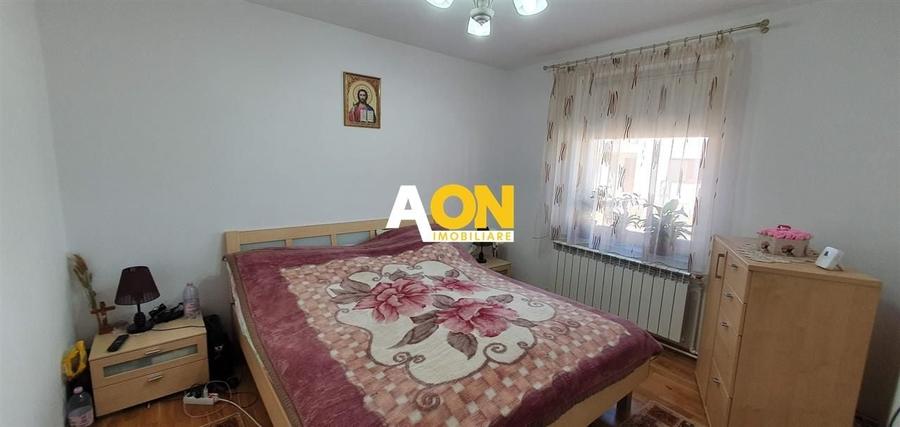 Casă individuală cu 6 camere cu Teren 300 Mp în Ampoi 3