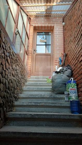 Casă individuală cu 4 camere cu Canalizare în Brașovul Vechi