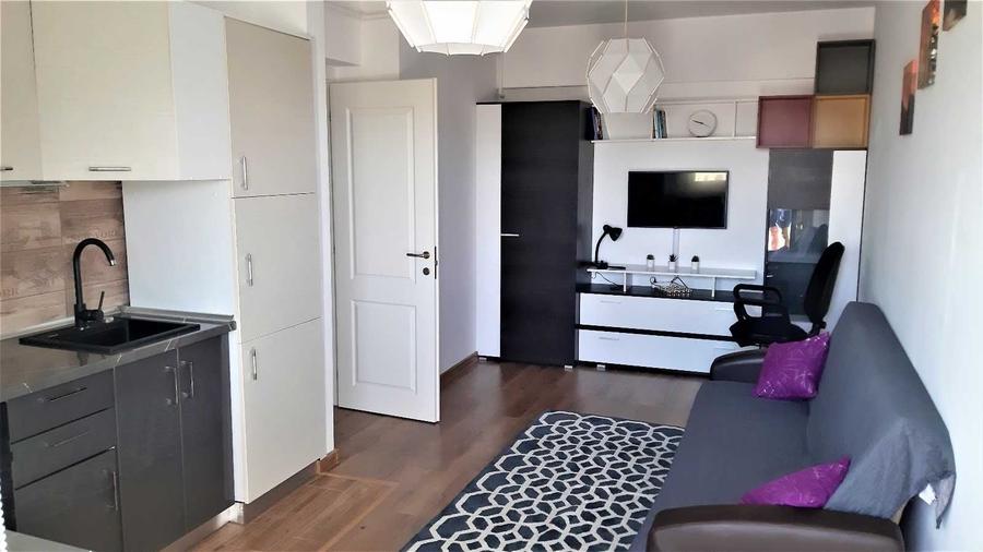 Apartament cu 2 camere semidecomandat în Bucium