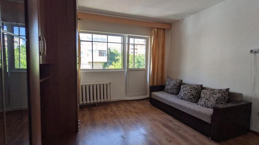 Apartament cu 2 camere decomandat în Mărăști