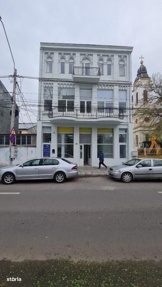 Spațiu comercial, de 170 mp, în Ultracentral