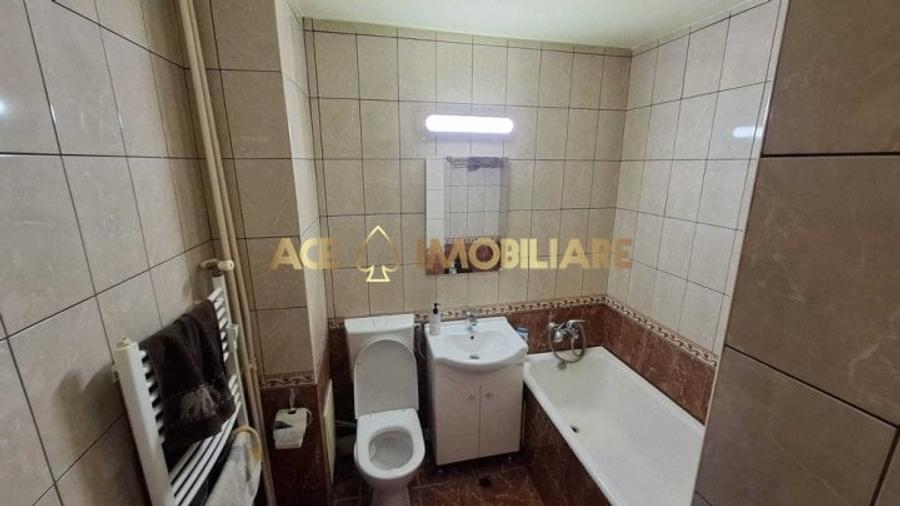 Apartament cu 3 camere decomandat, mobilat în Dristor