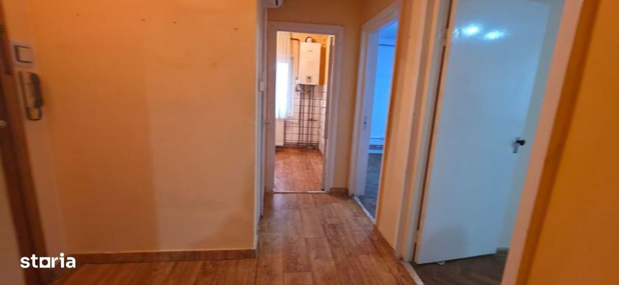 71000 euro .. 2 camere cu centrala .. Gh. Lazar .. 5 min de centru - 5