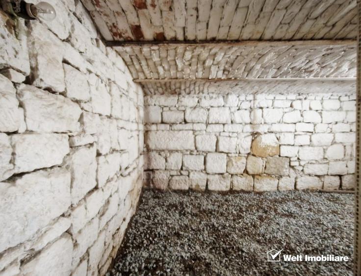 Casă individuală cu 3 camere cu Canalizare în Gruia