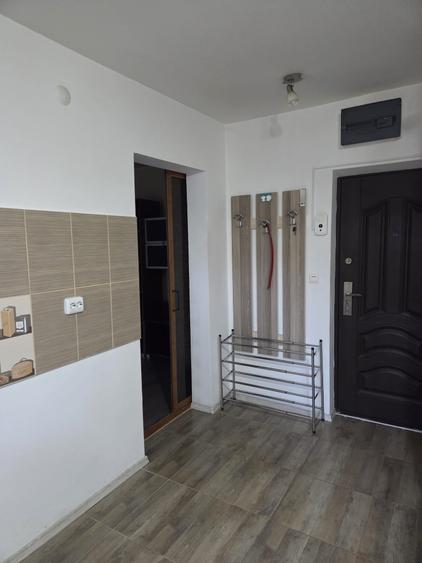 Apartament cu 2 camere semidecomandat în Țiglina 2