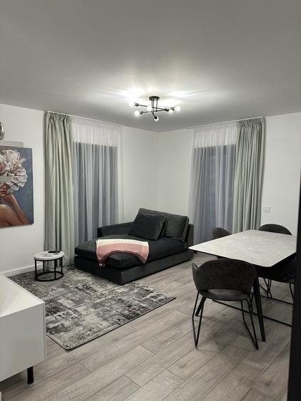 Apartament cu 3 camere, mobilat în Străulești