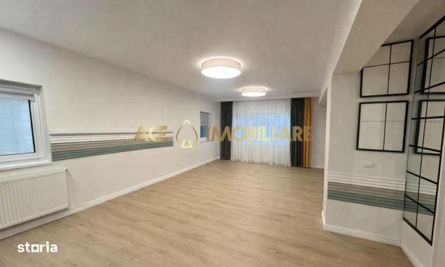 Casă cu 6 camere cu Canalizare în Central