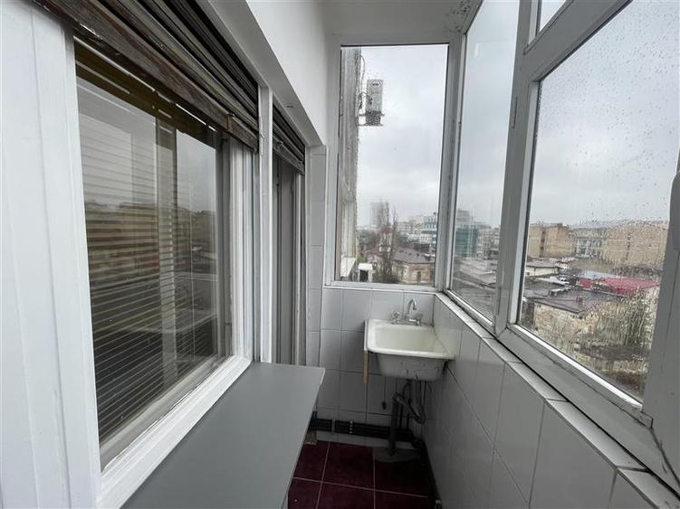 Apartament cu 2 camere semidecomandat în Unirii