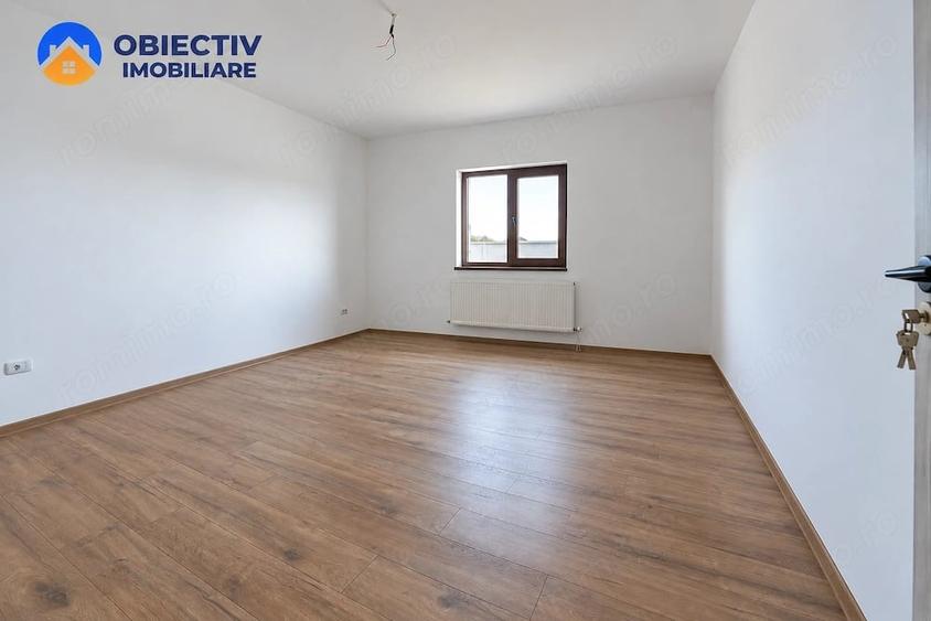 Casă cu 3 camere cu Teren 507 Mp în Dumbrava
