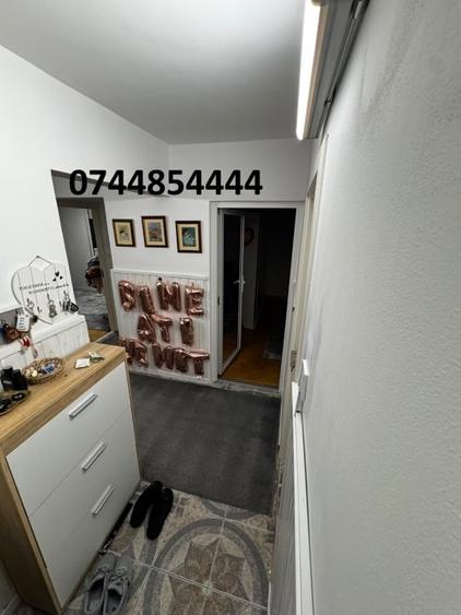Apartament cu 4 camere decomandat, mobilat în Cug