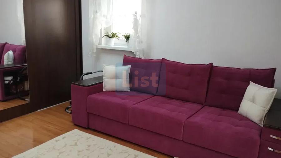 Apartament cu 3 camere decomandat în Ștefan cel Mare