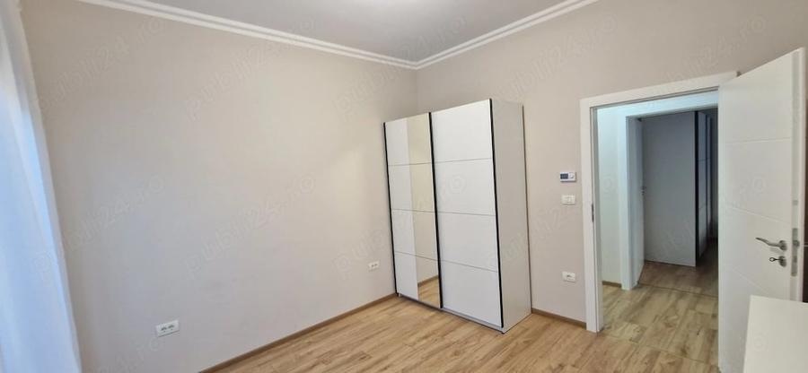 Casă cu Teren 320 Mp în Dumbrăvița