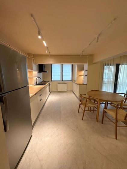 Apartament cu 3 camere decomandat în Ultracentral
