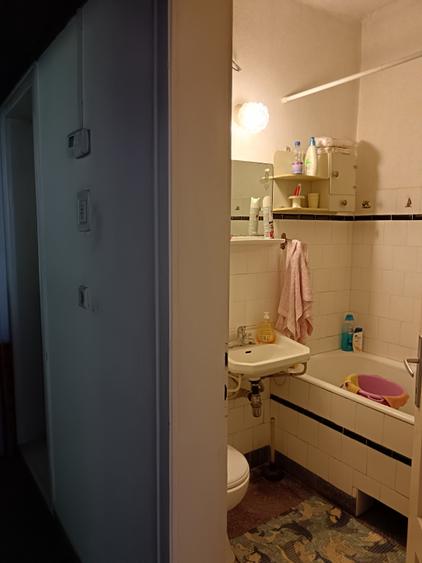 Casă individuală cu 3 camere cu Canalizare în Unirii