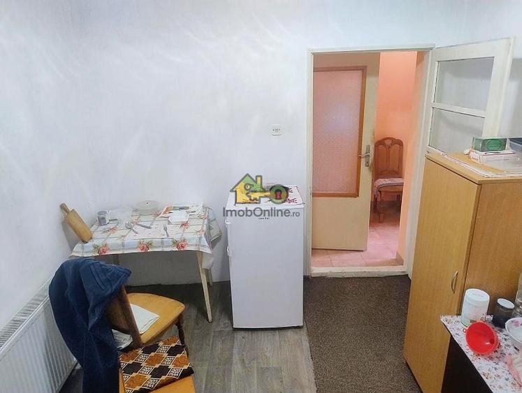 Casă individuală cu 2 camere cu Canalizare în Girocului