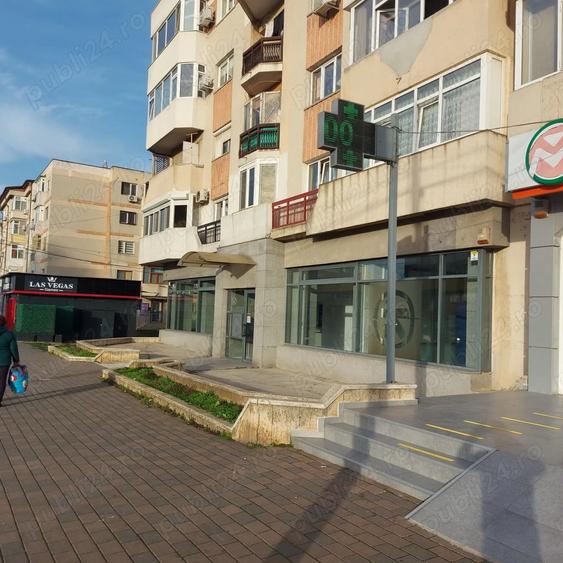 Spațiu comercial, de 140 mp, în Central