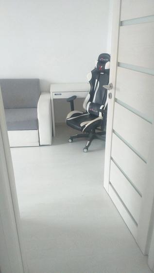 Apartament cu 2 camere decomandat în Derna