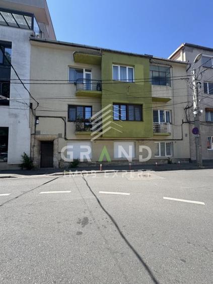 Garsonieră decomandată, mobilată în Semicentral