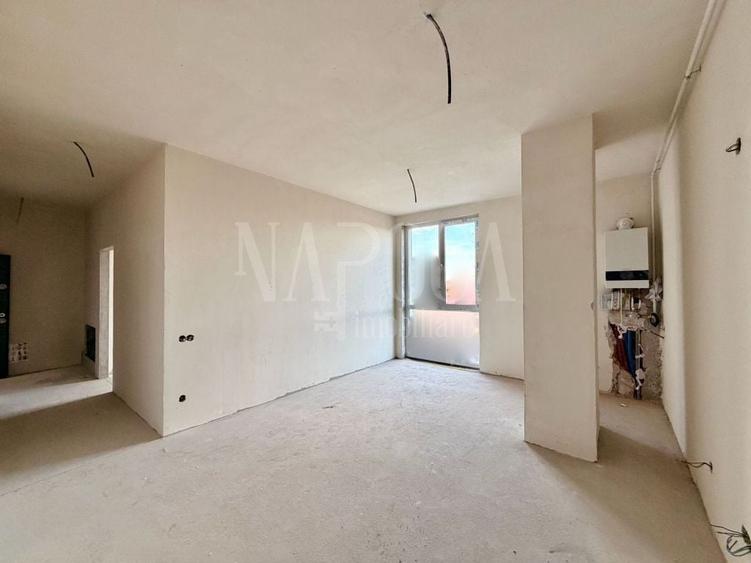 Apartament cu 2 camere semidecomandat în Mărăști
