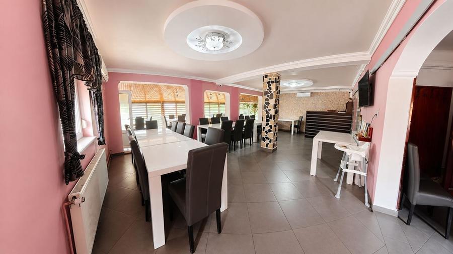 Spațiu comercial, de 398 mp, în Central