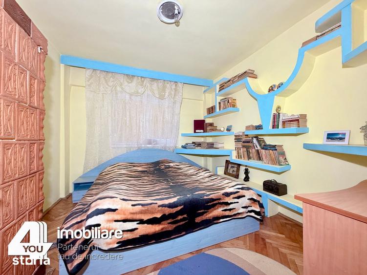 Apartament cu 3 camere semidecomandat în Ultracentral