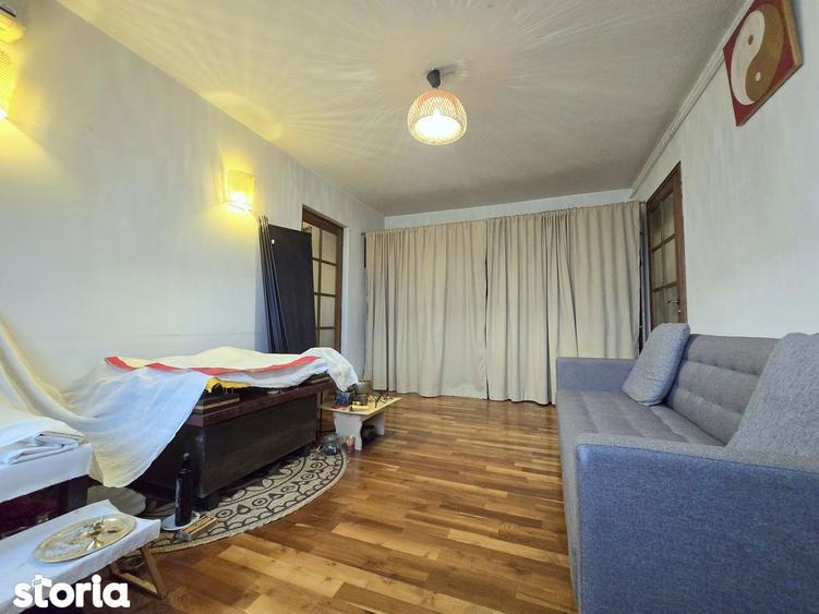 Apartament cu 3 camere în Dristor