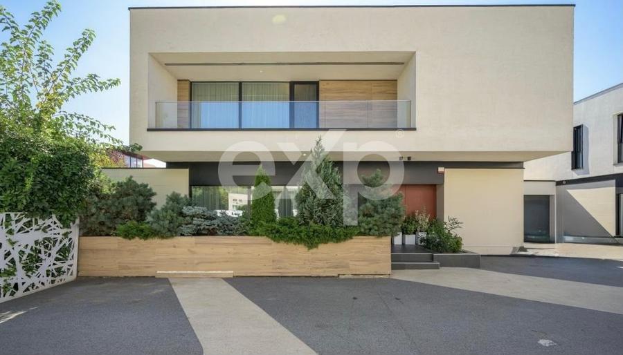 Casă individuală cu 6 camere cu Piscina în Pipera