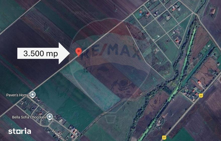 Teren de 3500 mp, în Hălchiu
