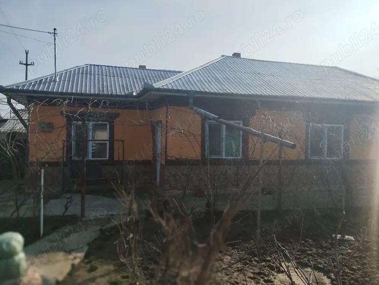 Casă cu 4 camere cu Teren 526 Mp în Central