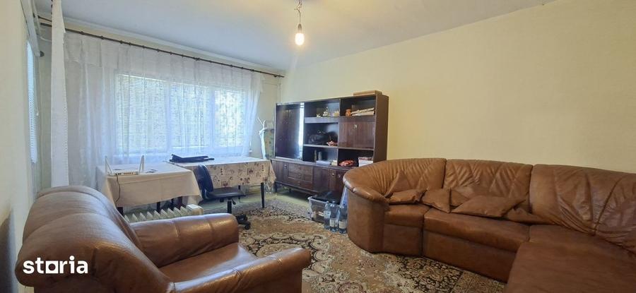 3 camere decomandat, 70 mp, 2 bai I.C. Frimu (CinCin) - 9