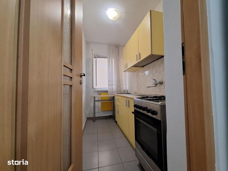 Apartament cu 2 camere nedecomandat în Girocului