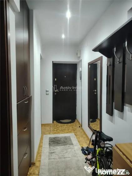 Apartament cu 2 camere semidecomandat în Boldești