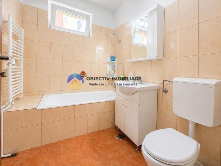 Apartament cu 2 camere decomandat în Central
