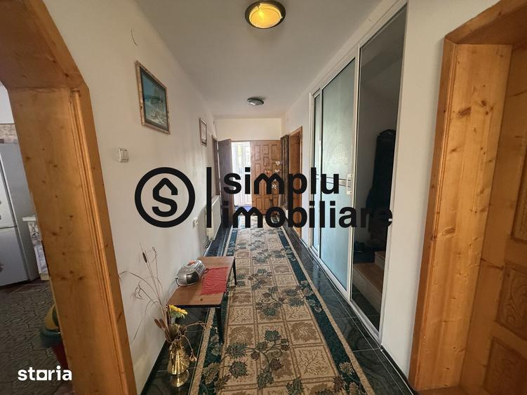 Casă cu 6 camere cu Teren 372 Mp în Bariera Vâlcii
