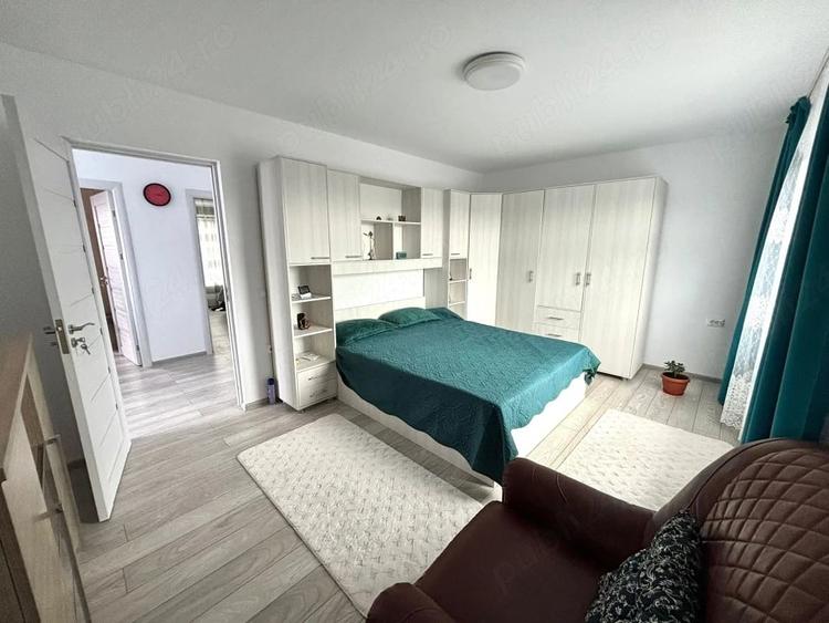 Casă cu 3 camere cu Teren 1000 Mp în Săcueni