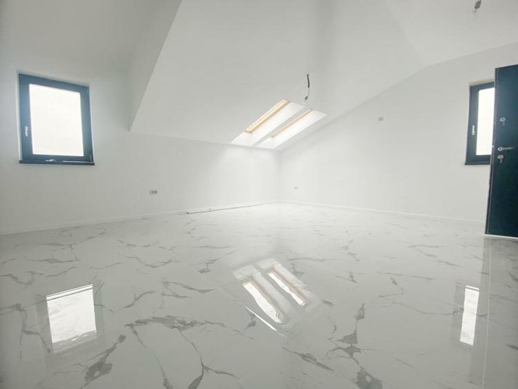 Apartament decomandat 3 camere, 72mp utili, etaj 3/3, zona Mosnita Noua - 3