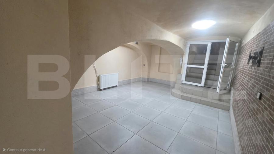 Spațiu comercial, de 76.349998474121 mp, în Ultracentral