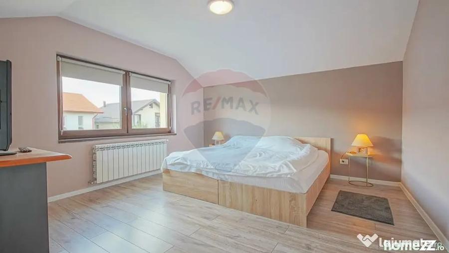 Casă cu 4 camere cu Teren 534 Mp în IAR